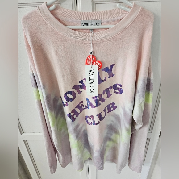 Wildfox Tops - NWT Wildfox Lonely Hearts Road Trip Long Sleeve Sweatshirt